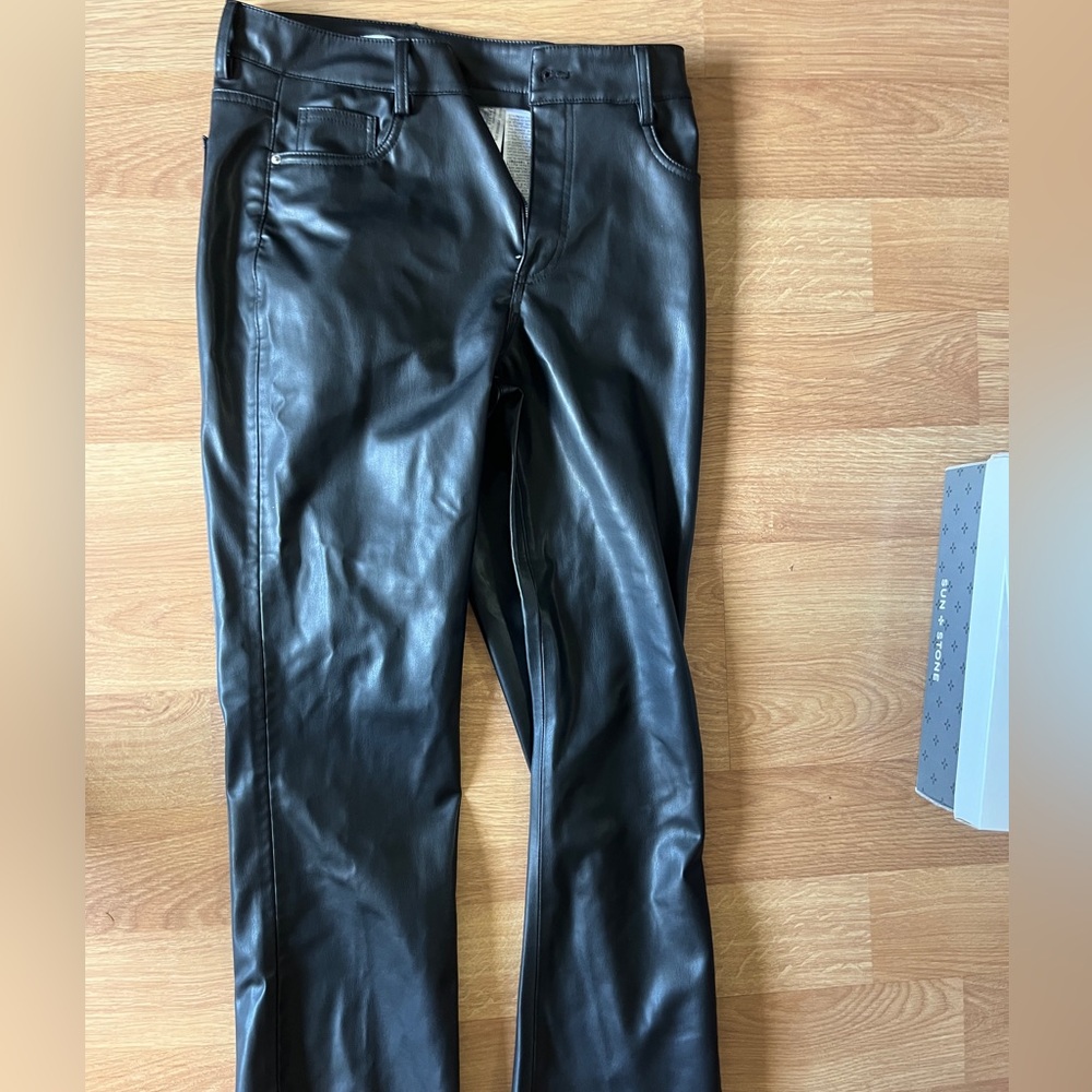 Zara black faux leather pants size 6